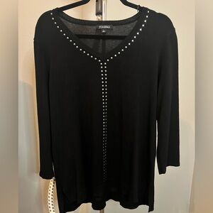 Roz & Ali - Women’s Black V-neck pull over silver studded sweater, Size Large